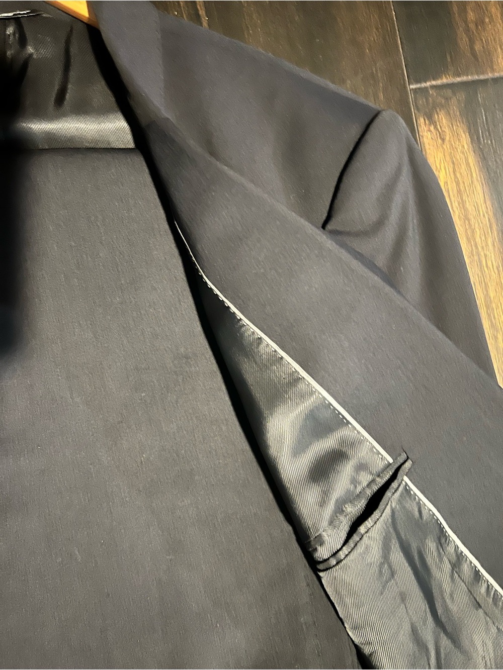 Dolce & Gabbana Navy Blue Single-Breasted Suit - Picture 5 of 9